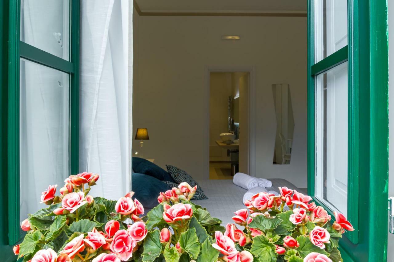 Guest Home Rose Giardini Naxos Exterior foto